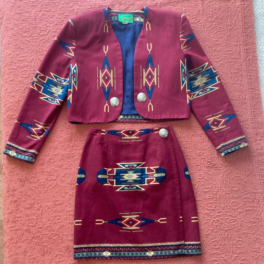 Vintage Wraps Brand Western 2 Piece Crop Jacket & High Skirt - Size Small/Medium